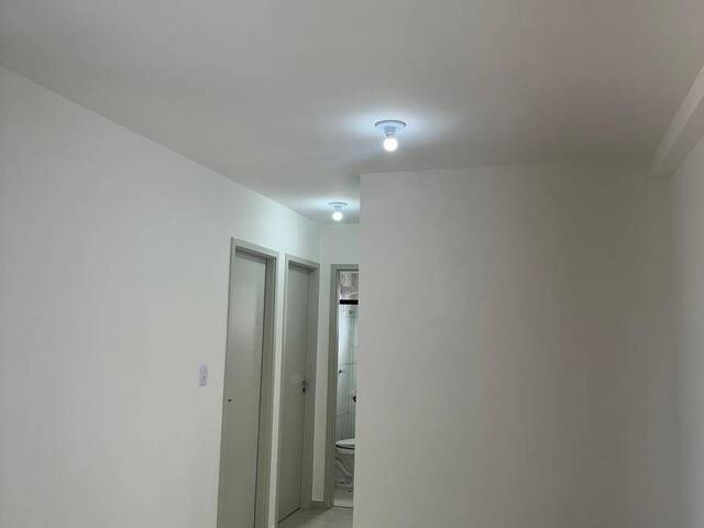 Apartamento para Locação em Feira de Santana - 3