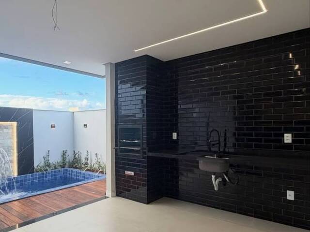Casa em condomínio para Venda em Feira de Santana - 4