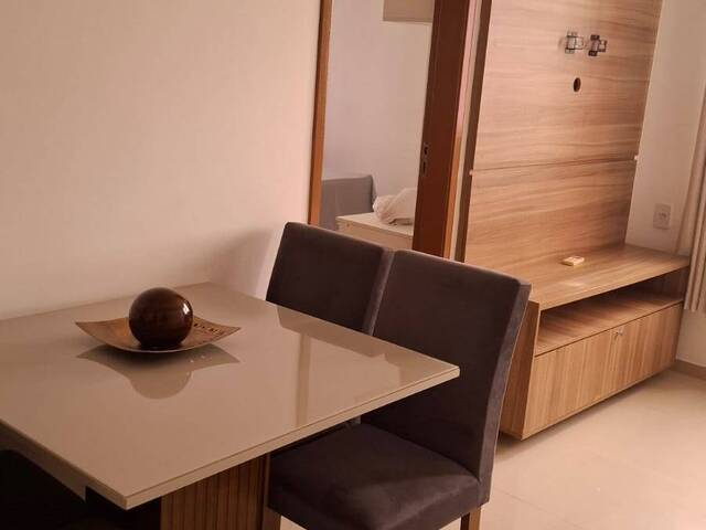 Apartamento para Locação em Feira de Santana - 2