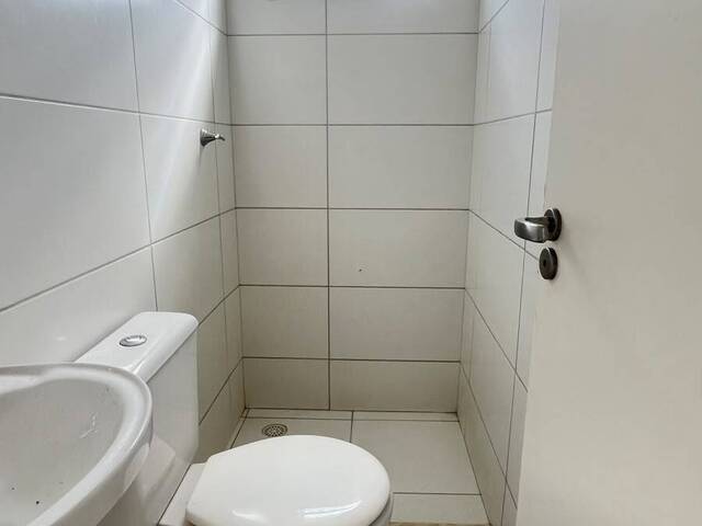 Casa em condomínio para Venda em Feira de Santana - 5