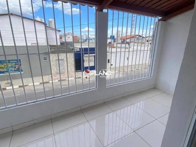 #5042 - Apartamento para Locação em Feira de Santana - BA - 2