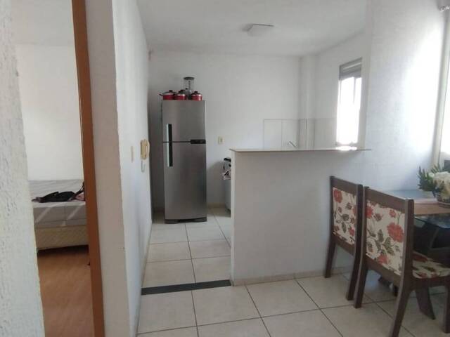 Apartamento para Venda em Feira de Santana - 4