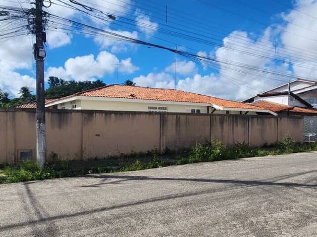 Casa para Venda em Feira de Santana - 3
