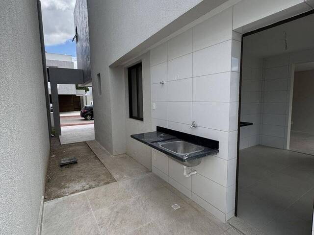 Casa em condomínio para Venda em Feira de Santana - 3