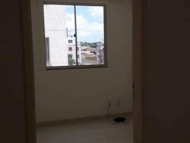 Apartamento para Locação em Feira de Santana - 3