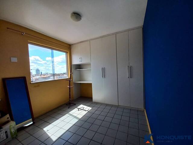 Apartamento para Venda em Feira de Santana - 4
