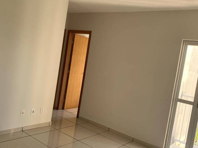 Apartamento para Venda em Feira de Santana - 2