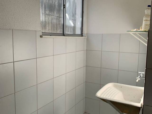Apartamento para Venda em Feira de Santana - 5