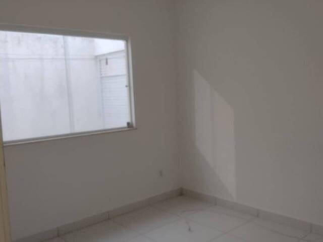 Casa para Venda em Feira de Santana - 3