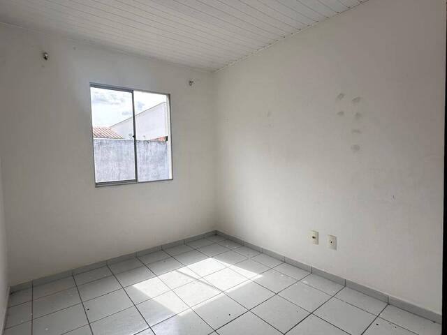 Casa em condomínio para Venda em Feira de Santana - 4
