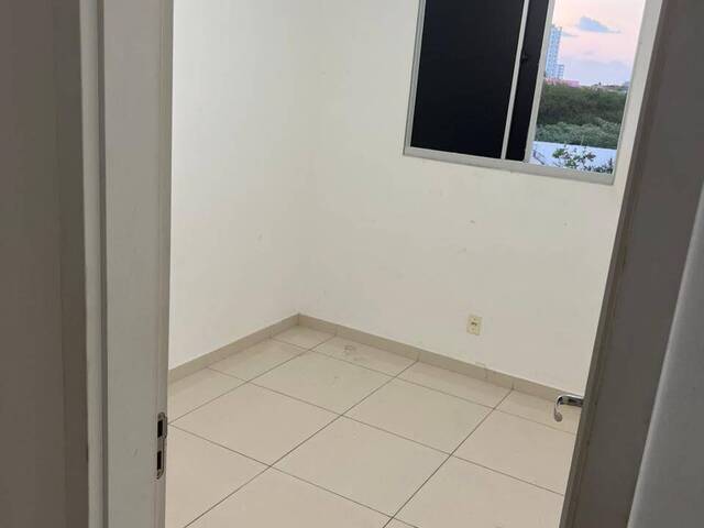 Apartamento para Locação em Feira de Santana - 5