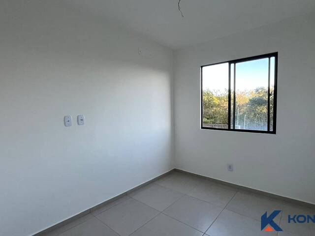 Apartamento para Venda em Feira de Santana - 4