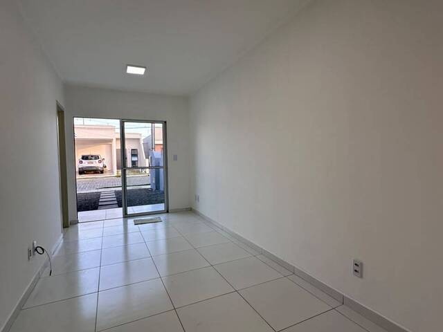 #5121 - Casa em condomínio para Locação em Feira de Santana - BA - 2