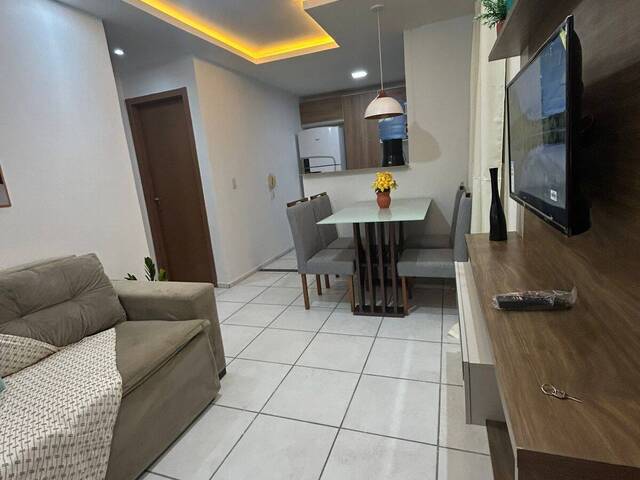 Apartamento para Locação em Feira de Santana - 2