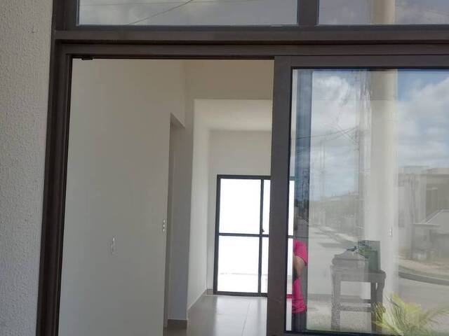 Casa para Venda em Feira de Santana - 2