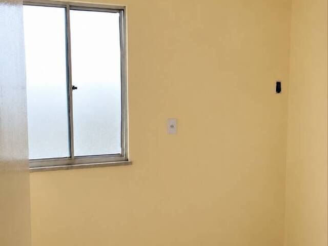 Apartamento para Venda em Feira de Santana - 4