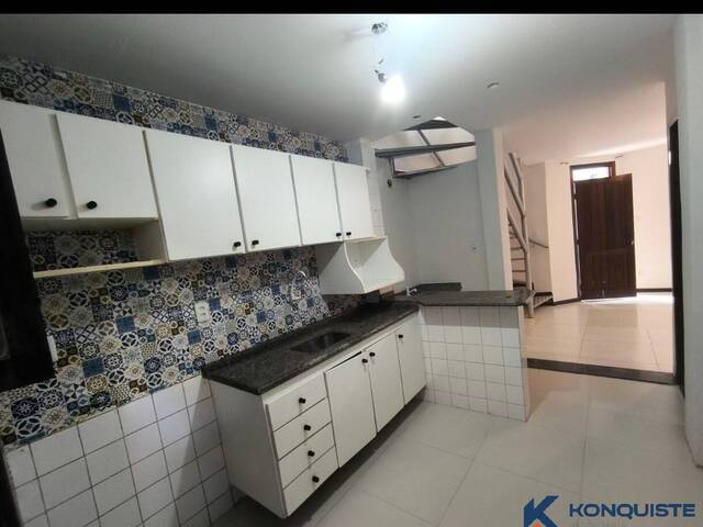 Casa para Locação em Feira de Santana - 4