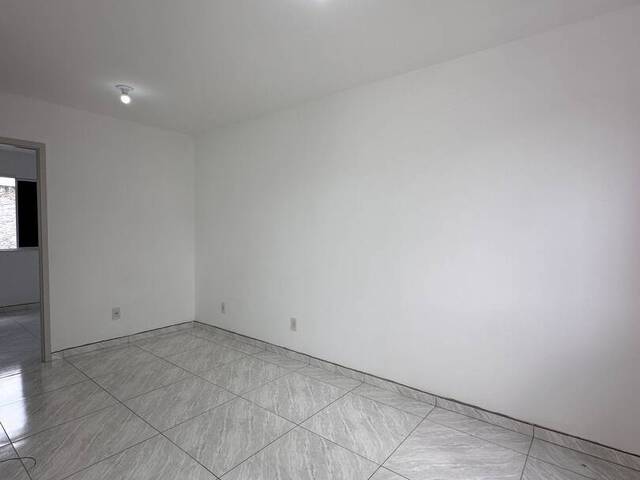 #5197 - Casa para Locação em Feira de Santana - BA - 2
