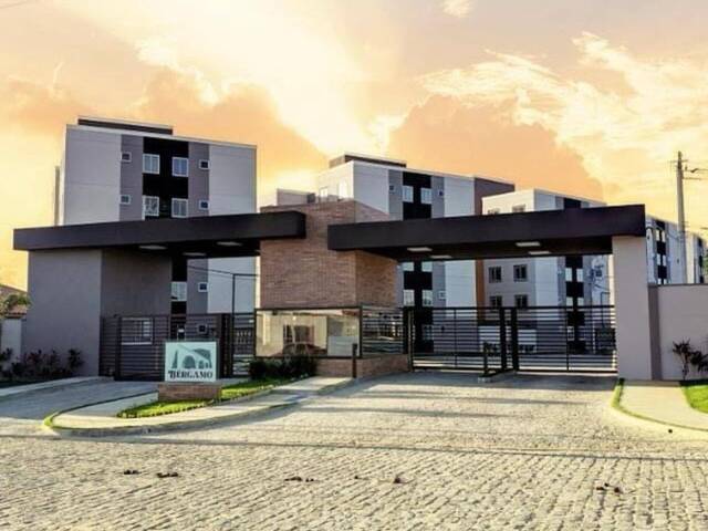 #5205 - Apartamento para Locação em Feira de Santana - BA - 2