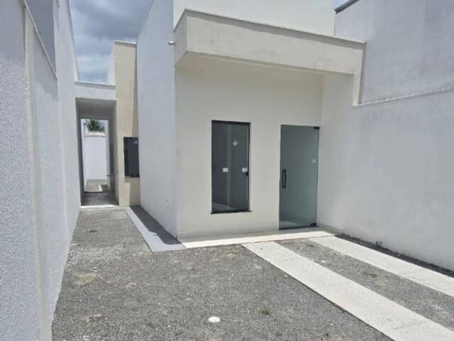 #5208 - Casa para Venda em Feira de Santana - BA - 1
