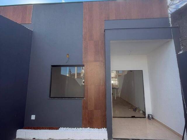 #5209 - Casa para Venda em Feira de Santana - BA - 1