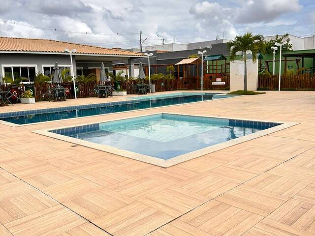 #4825 - Casa em condomínio para Venda em Feira de Santana - BA