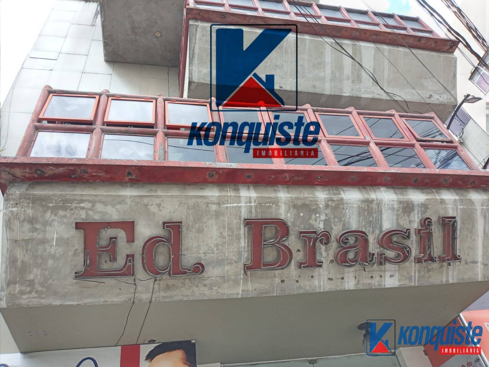 Prédio Inteiro - Foto 1