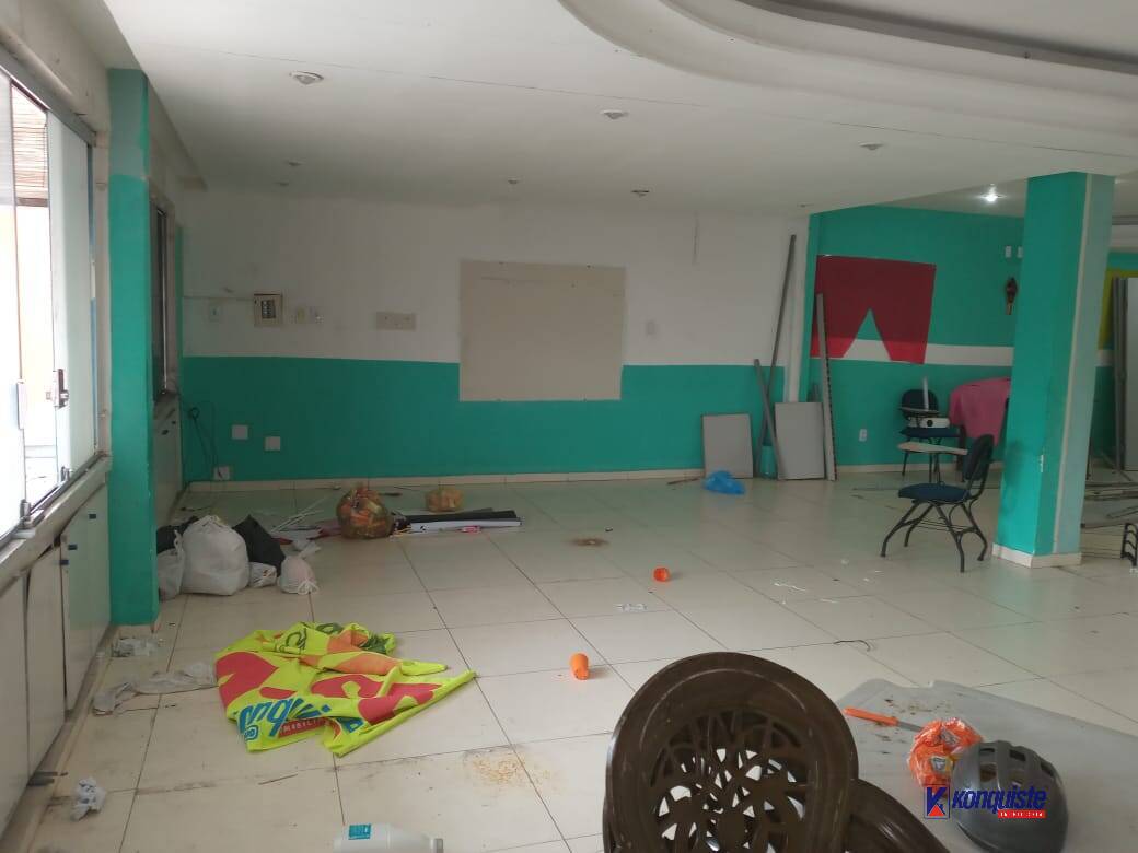 Prédio Inteiro - Foto 6