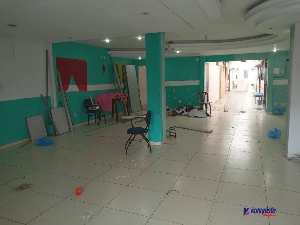 Prédio Inteiro - Foto 8