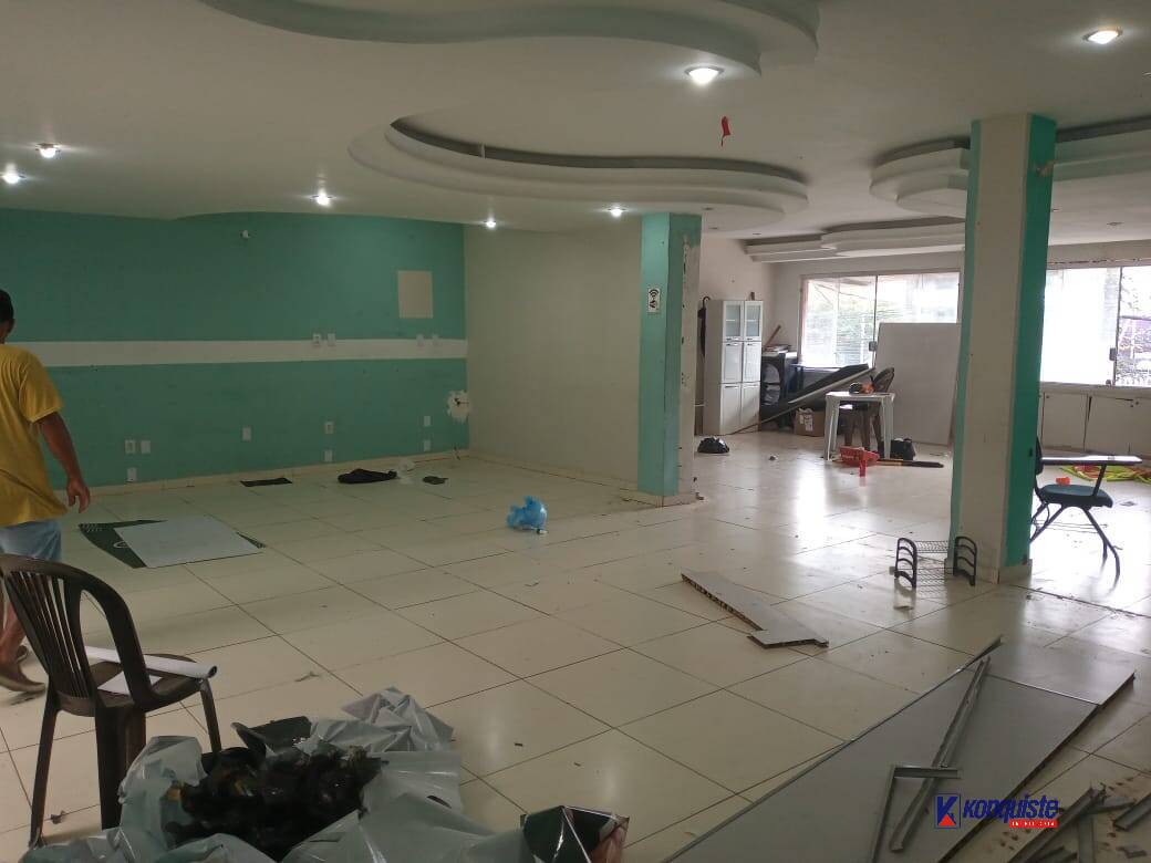 Prédio Inteiro - Foto 11