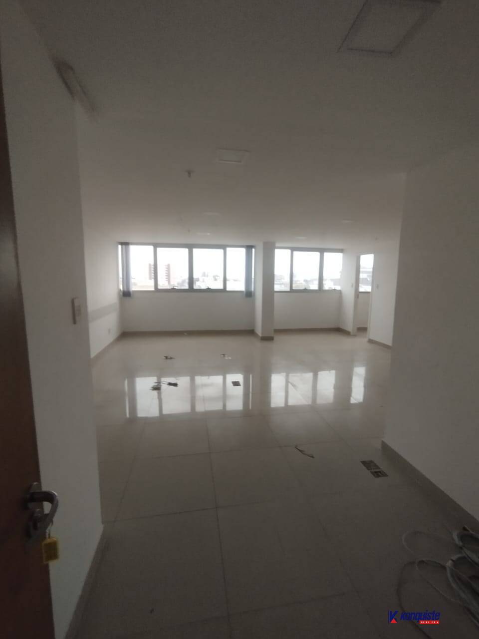 Prédio Inteiro, 90 m² - Foto 1