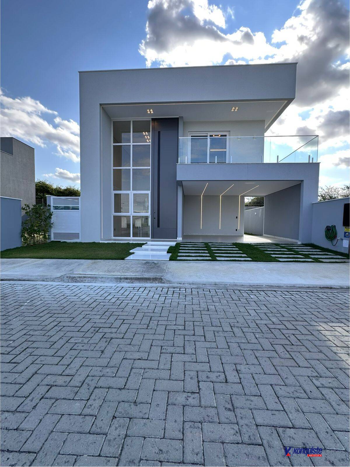 Casa, 4 quartos, 165 m² - Foto 1