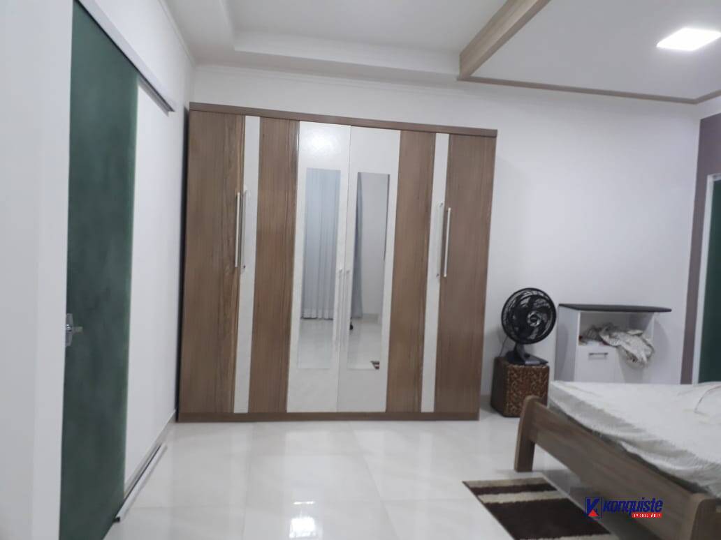 Casa, 4 quartos, 220 m² - Foto 14