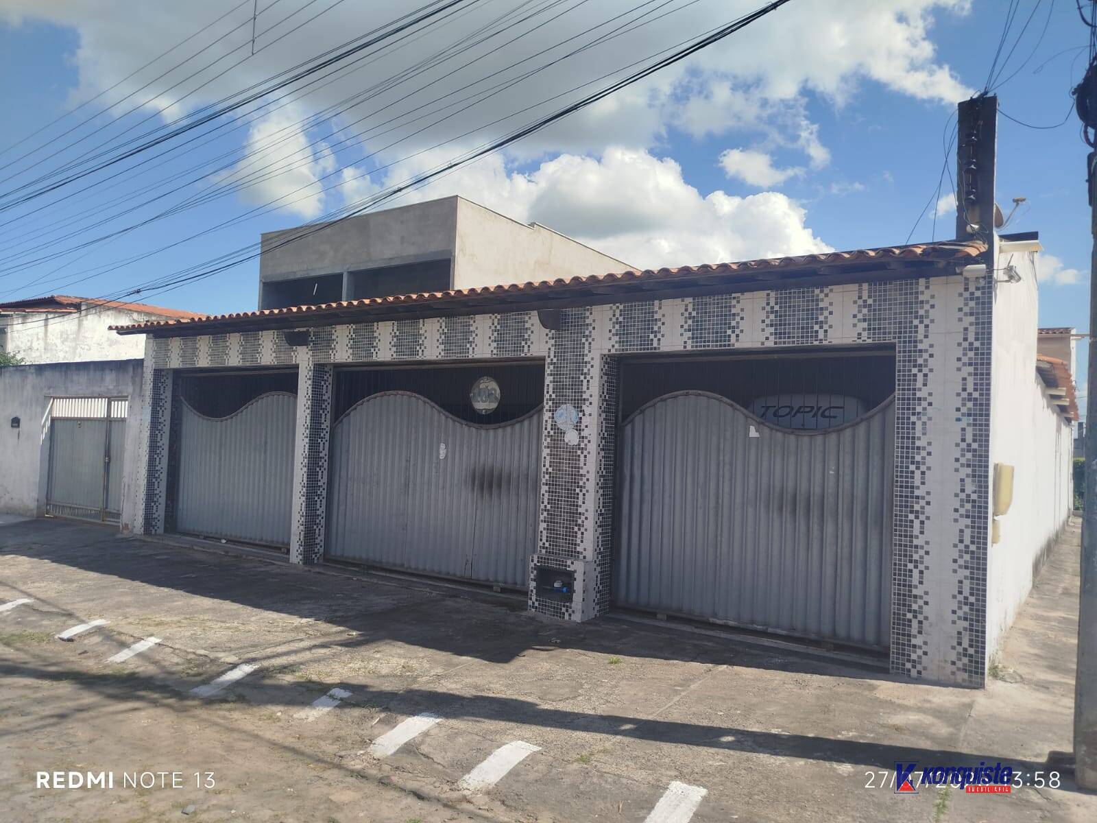 Casa, 3 quartos, 210 m² - Foto 1