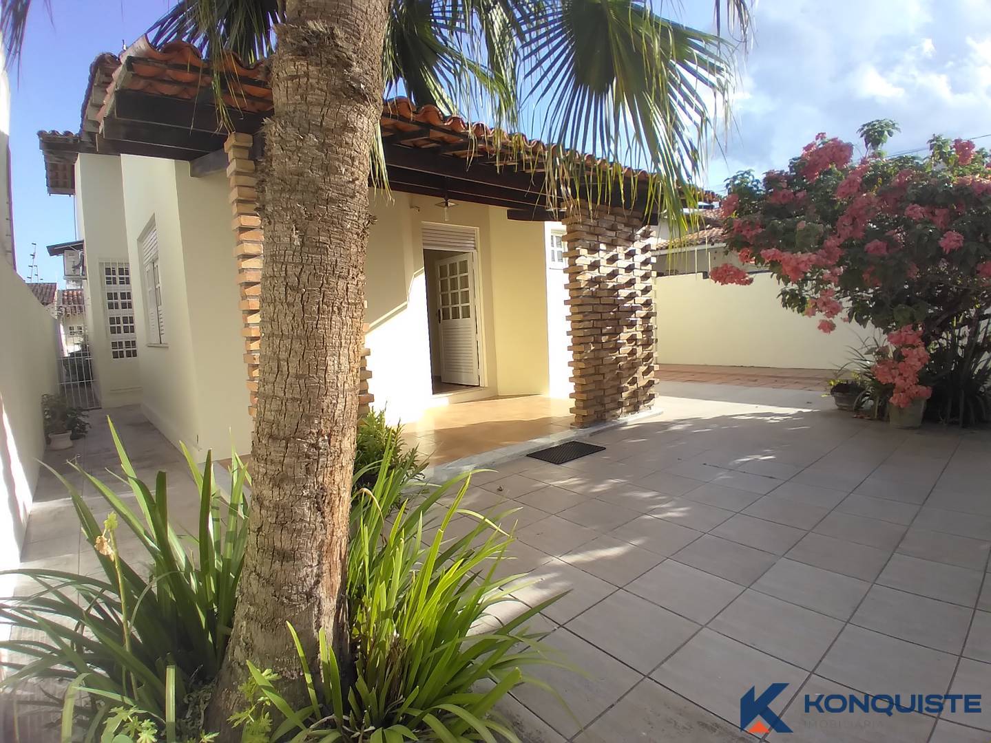 Casa, 4 quartos, 253 m² - Foto 4