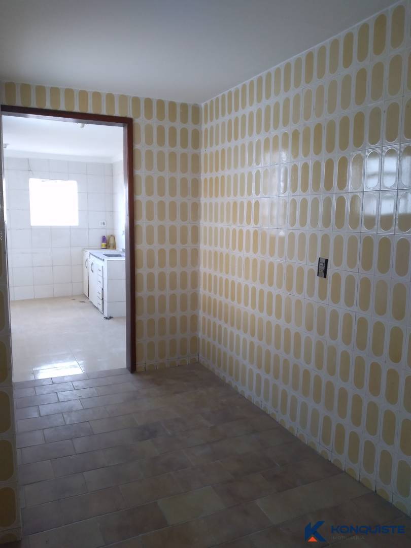 Casa, 6 quartos, 240 m² - Foto 22