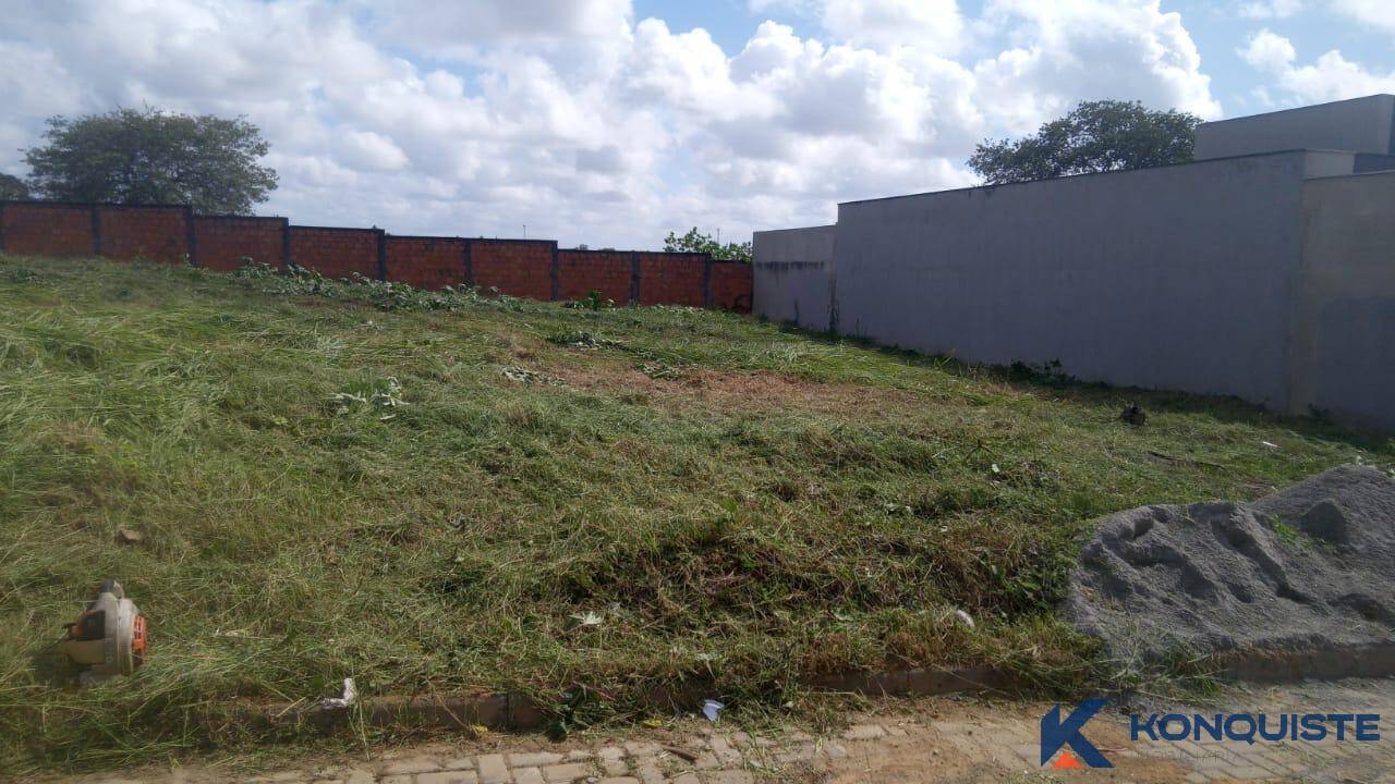 Terreno, 1099 m² - Foto 1