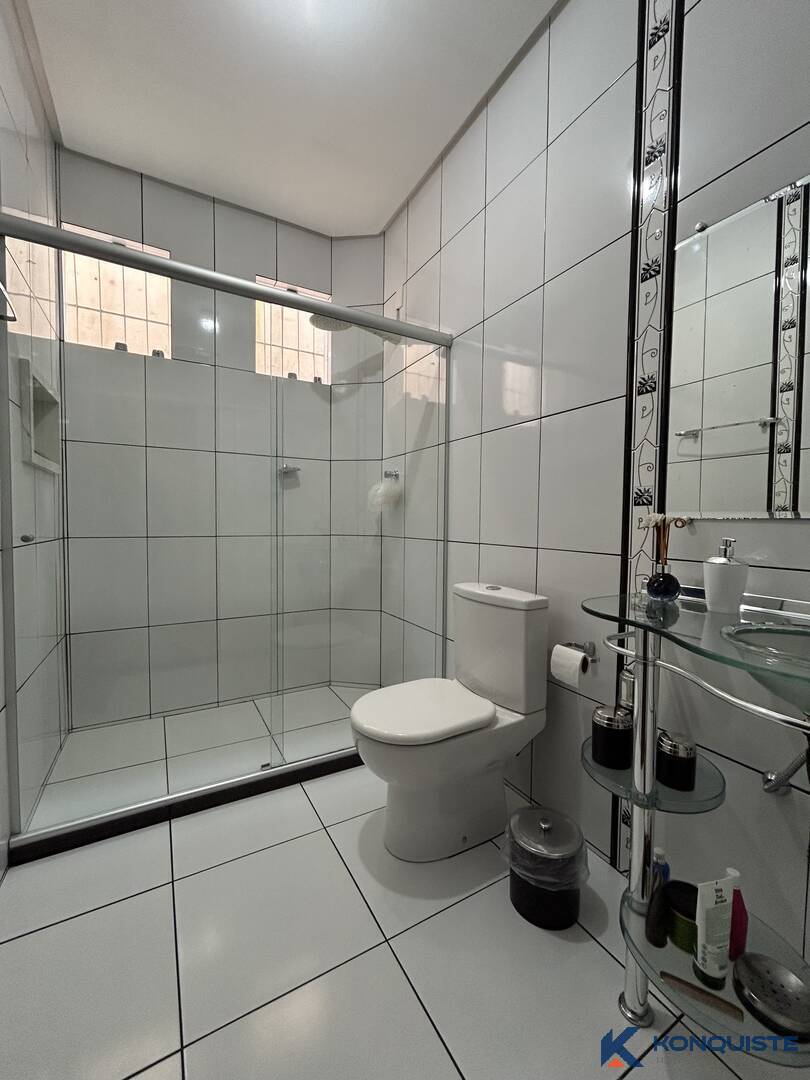 Casa, 3 quartos, 247 m² - Foto 13