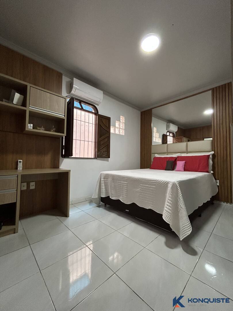 Casa, 3 quartos, 247 m² - Foto 9