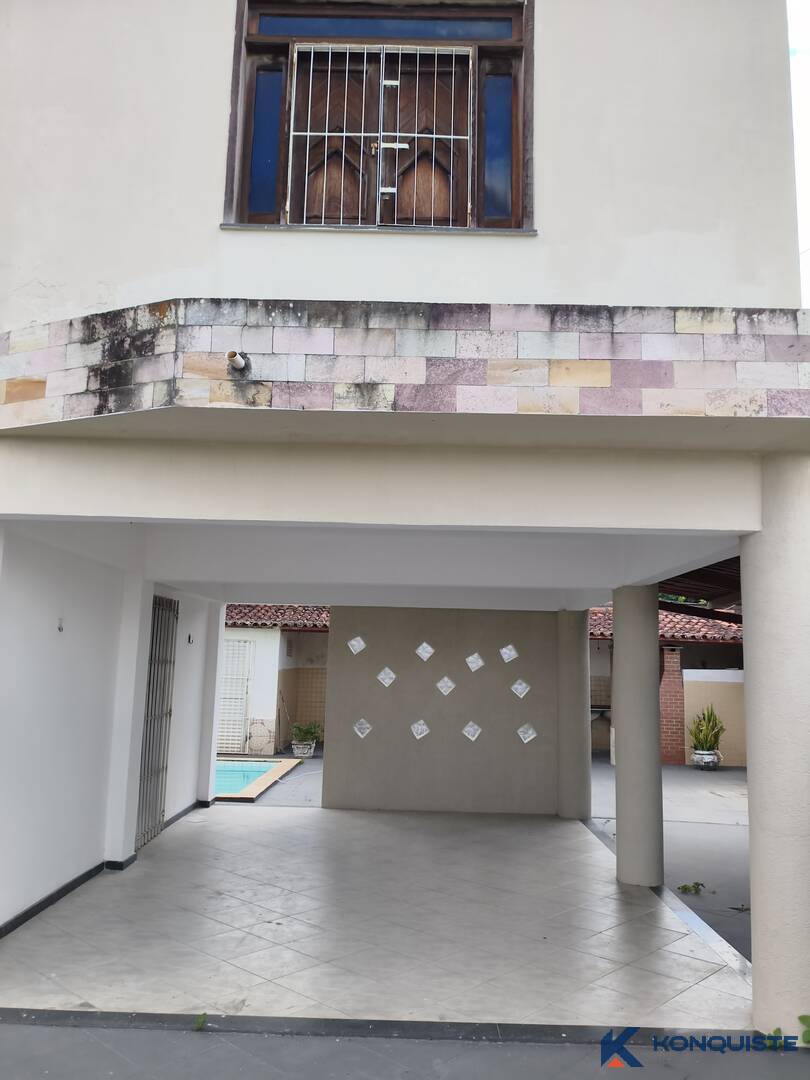 Casa, 5 quartos, 304 m² - Foto 2