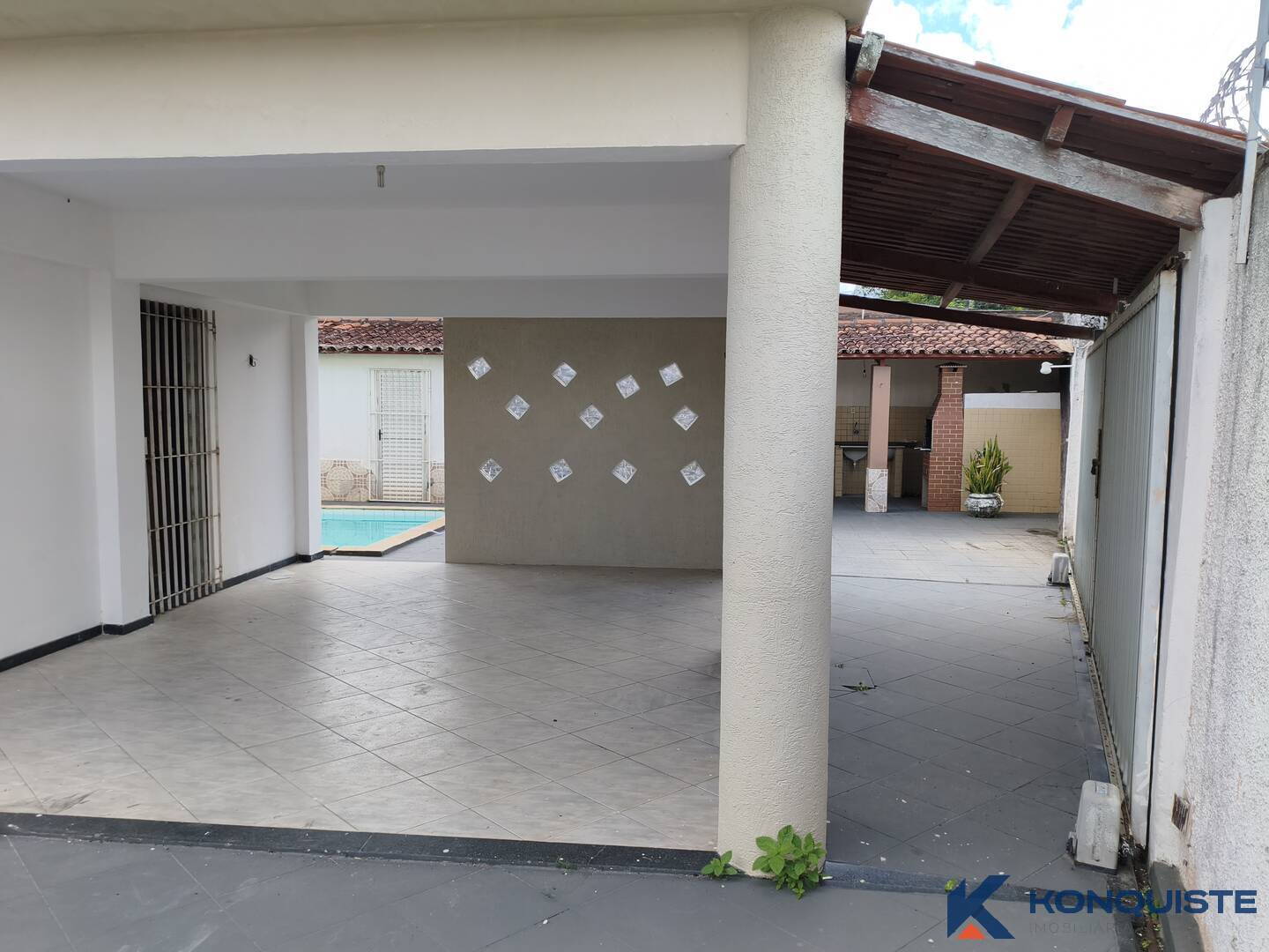 Casa, 5 quartos, 304 m² - Foto 3