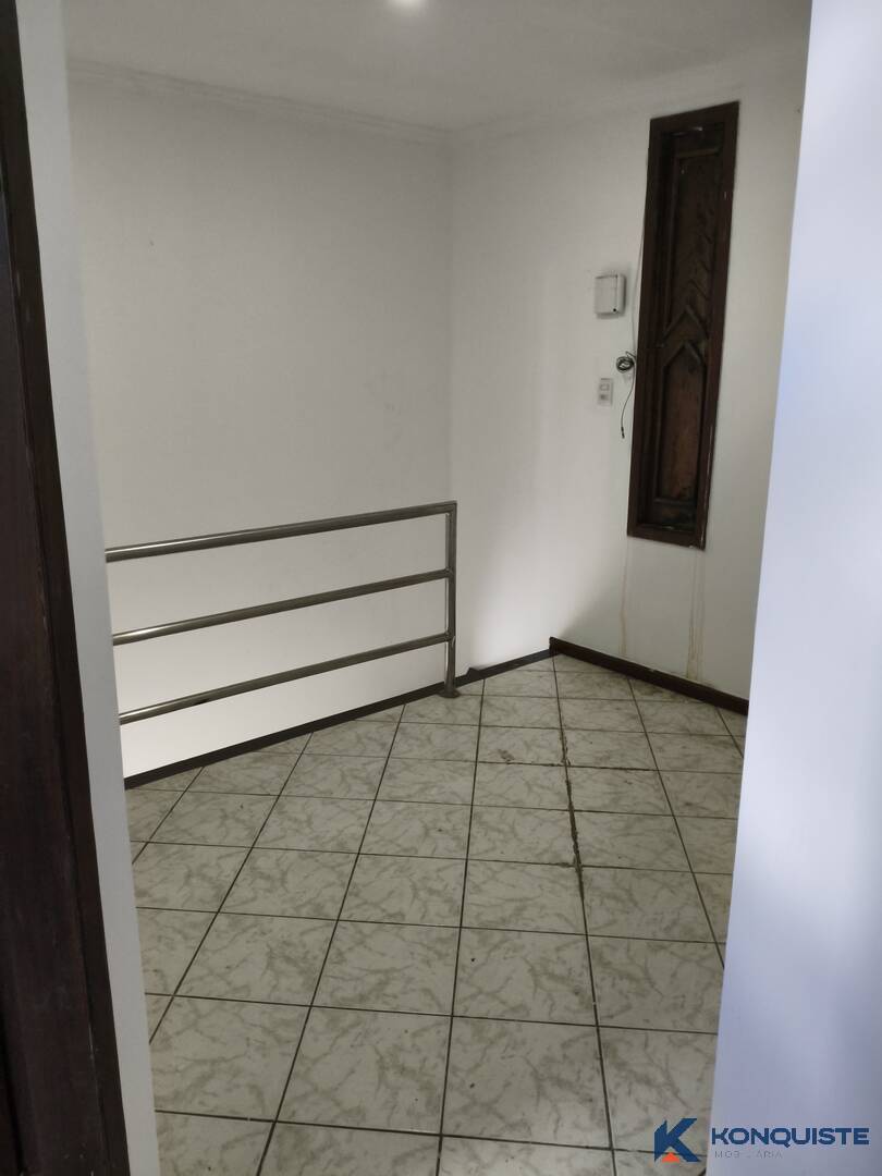 Casa, 5 quartos, 304 m² - Foto 30