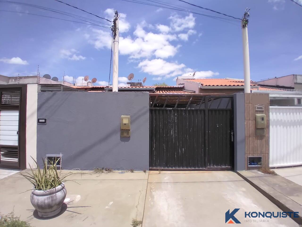 Casa, 3 quartos, 92 m² - Foto 1