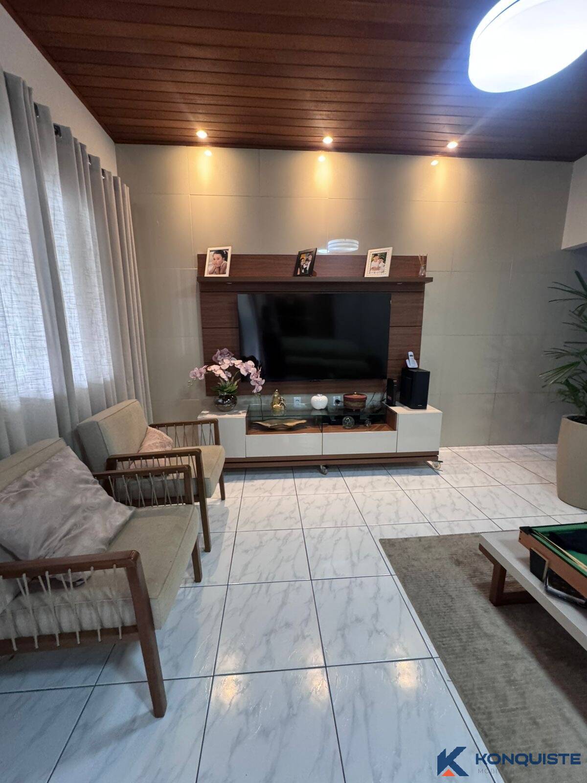 Casa, 4 quartos - Foto 1