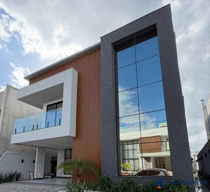 Casa, 4 quartos, 261 m² - Foto 1