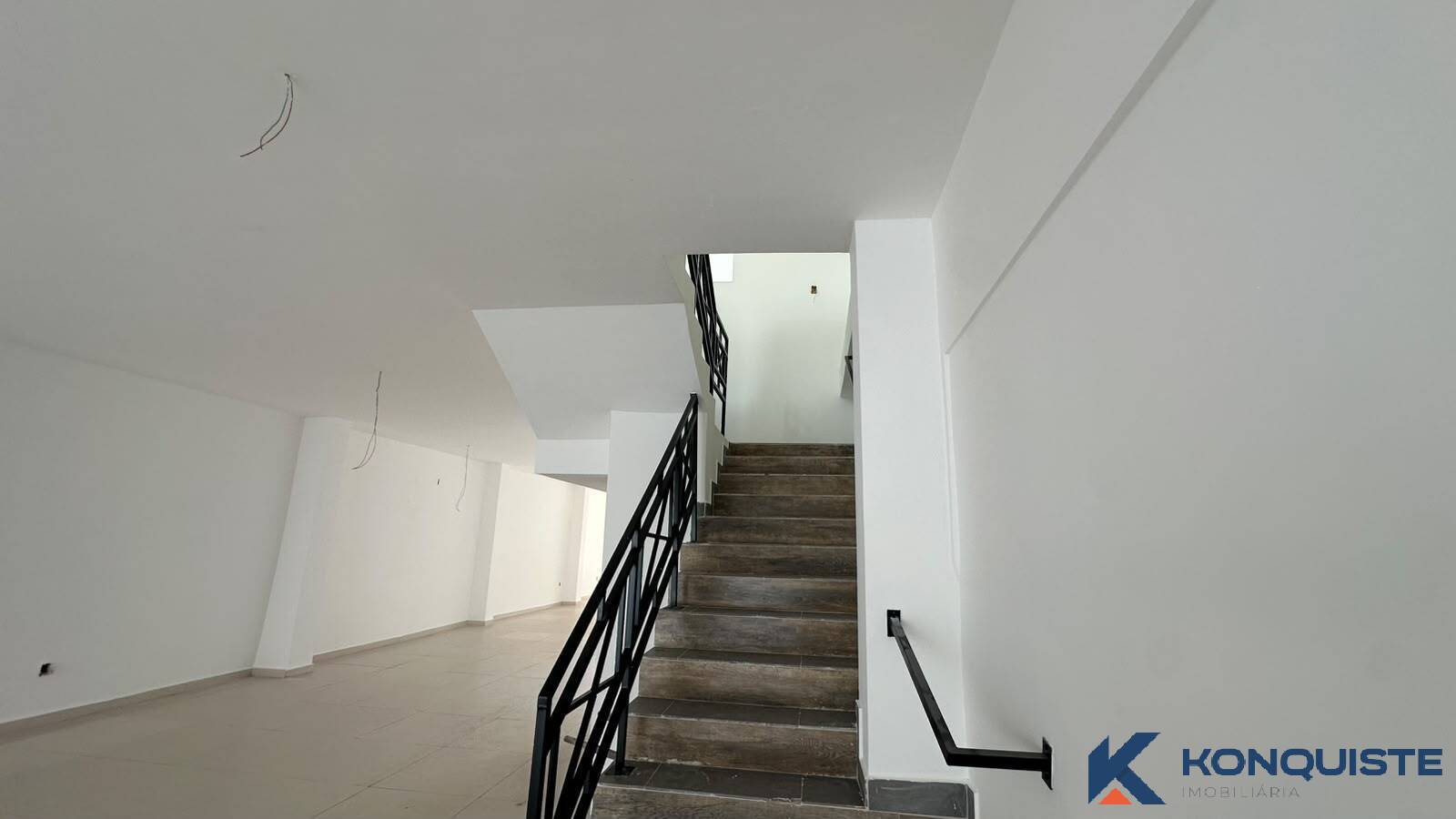 Loja-Salão, 245 m² - Foto 2